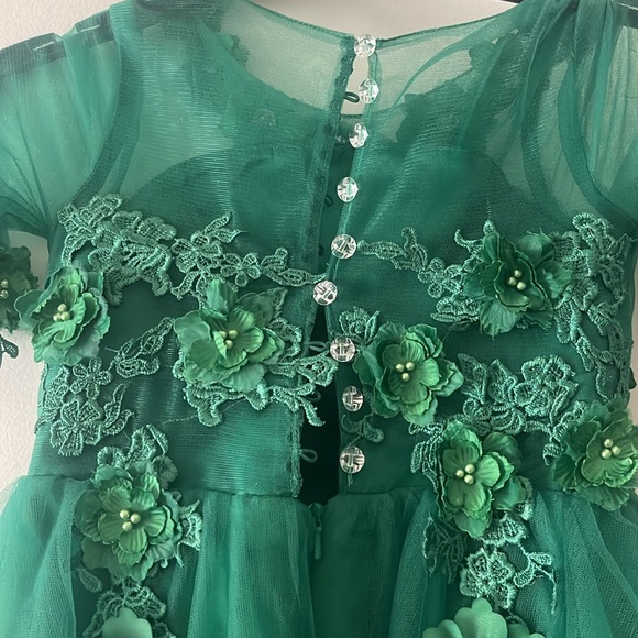 Emerald green girls dress - Picture 4 of 5